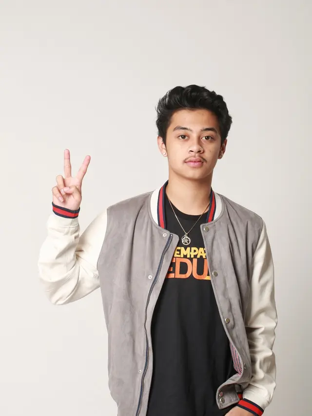 [Fimela] Bastian Steel