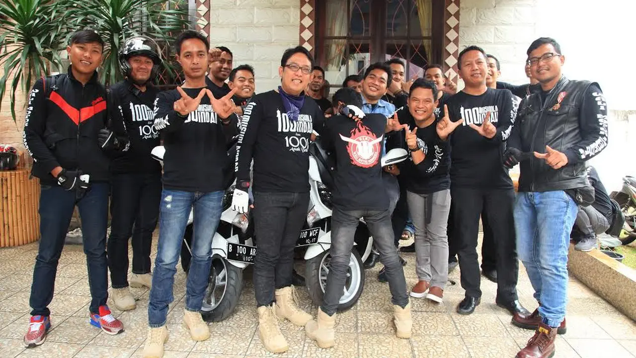 [Bintang] Komunitas motor Wali Band