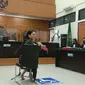Nikita Mirzani Di Ruang Sidang PN Serang, Banten. (Senin, 05/12/2022). (Yandhi Deslatama/Liputan6.com).