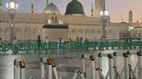 Suasana di Masjid Nabawi, Kota Madinah. (Liputan6.com/Nafiysul Qodar)