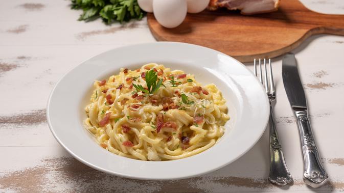Resep Mie Instan Carbonara - Lifestyle Fimela.com