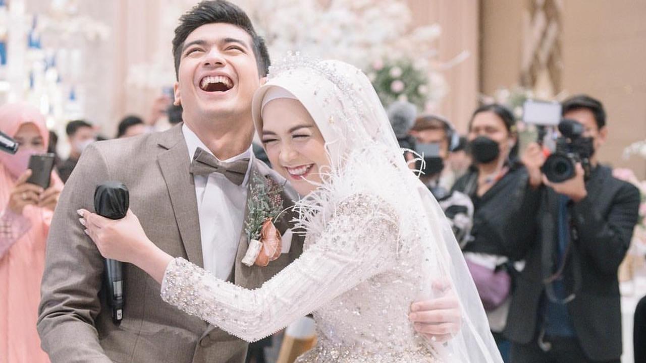 Ria Ricis dan Teuku Ryan. (Foto: Dok. Instagram @teukuryantr)