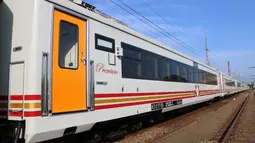 Ditemukan Retak, KAI Tarik 7 Rangkaian KRL Buatan INKA
