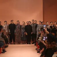 Juxtaposition, koleksi kolaborasi antara Studio 133 Biyan dan JD.ID.