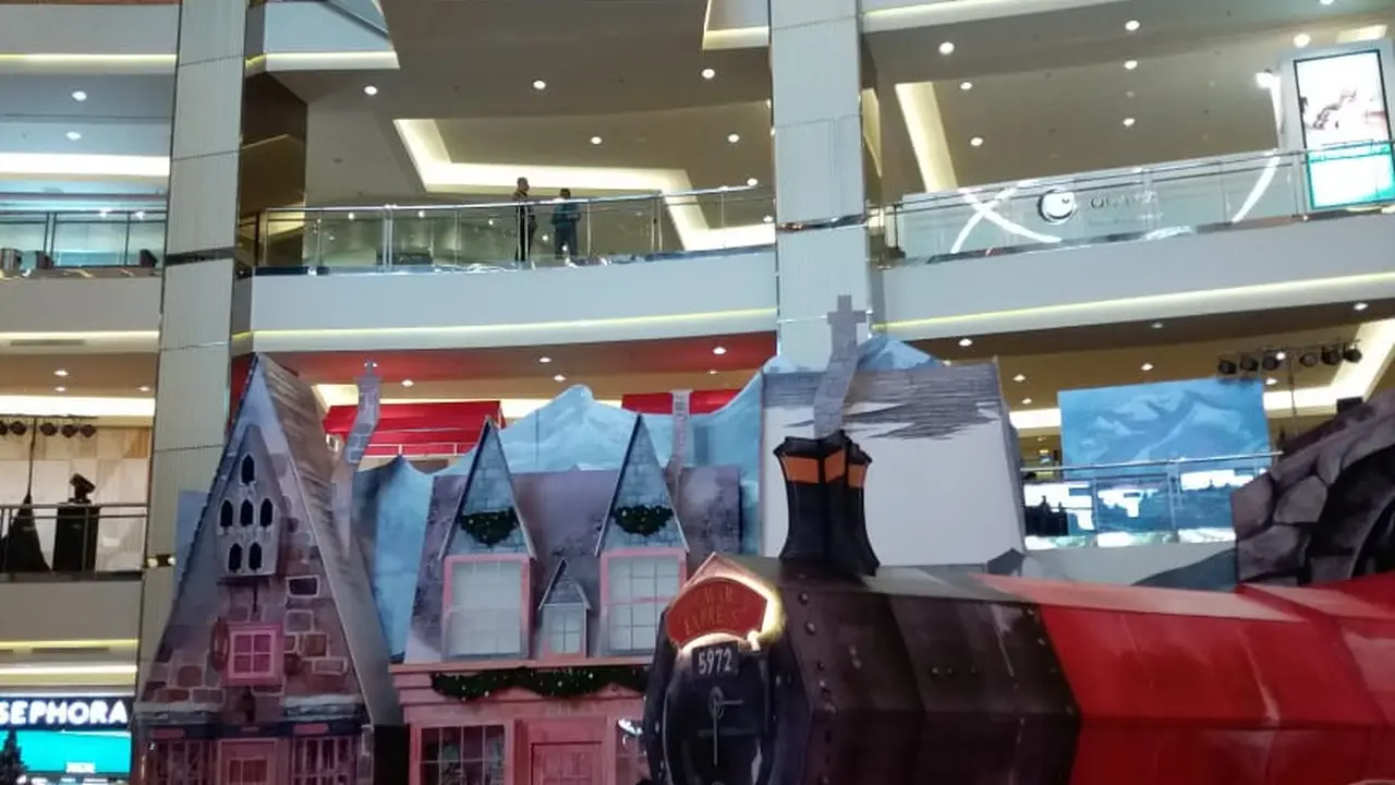 Mal Taman Anggrek Disulap jadi Surga Para Pecinta Harry Potter