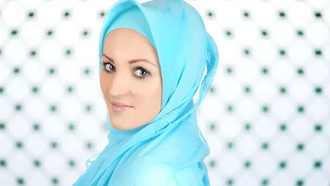 (c) shutterstock.com