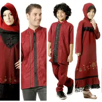 Enggak semua orang yang beli baju Lebaran punya satu tujuan. 