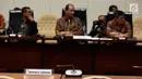 Bangku kosong anggota DPR Komisi II Fraksi Hanura Miryam Haryani saat rapat lanjutan Pansus Angket KPK di Gedung KK I Nusantara, Kompleks Parlemen Senayan, Jakarta, Senin (19/6). Miryam tidak hadir dalam pertemuan tersebut. (Liputan6.com/Johan Tallo)