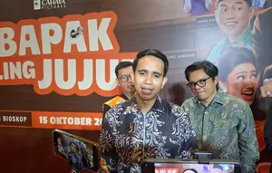 Andovi da Lopez Tantang Diri di Film BAPAK PALING JUJUR, Susah Tak Bilingual