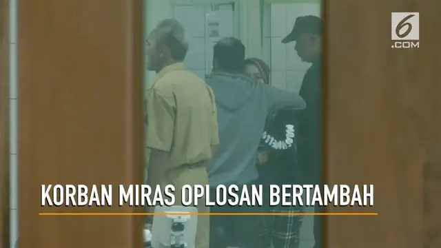 Korban meninggal akibat miras oplosan di Kabupaten Bandung bertambah dua orang. Kedua korban sempat mendapat perawatan medis, namun kondisinya terus memburuk hingga meninggal.