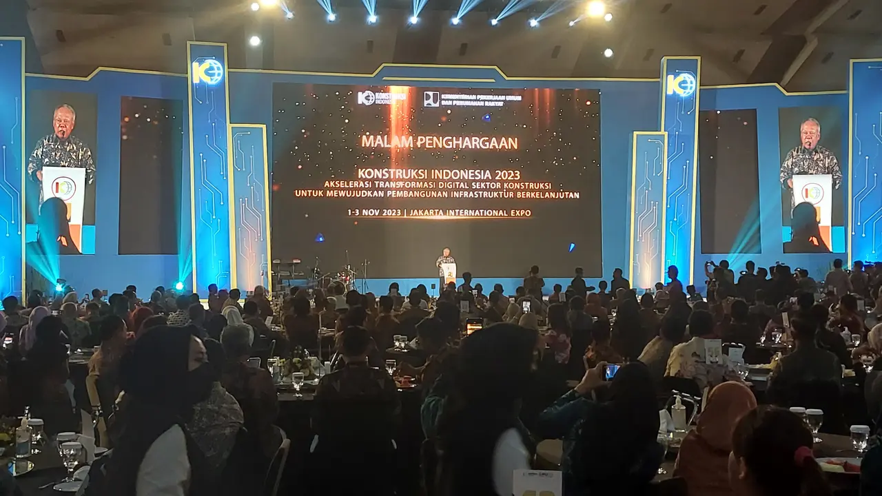 Menteri Pekerjaan Umum dan Perumahan Rakyat (PUPR) Basuki Hadimuljono memastikan pembangunan Istana Presiden di Ibu Kota Nusantara (IKN) mendahului produk dalam negeri