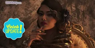 Aurel Hermansyah masih sering mendapatkan komentar pedas soal penampilannya yang berubah. Banyak netizen yang menuduh Aurel melakukan operasi atau sedot lemak karena terlihat kurusan. 