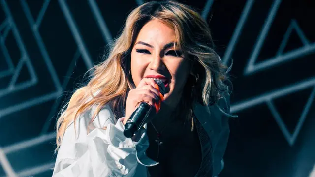 CL 2NE1