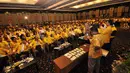 Suasana saat pemilihan Ketua Umum Partai Golkar pada Musyawarah Nasional IX di Ancol, Jakarta, Senin (8/12/2014). (Liputan6.com/Miftahul Hayat)