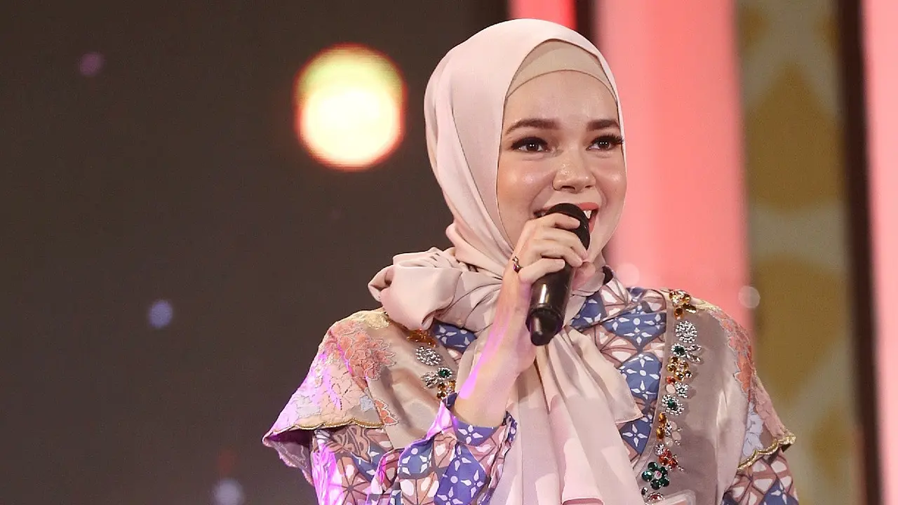 [Bintang] Dewi Sandra