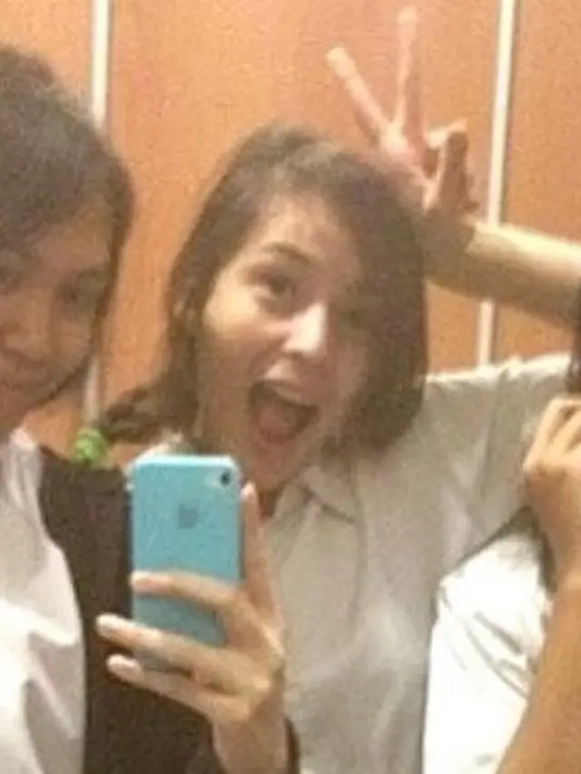 Foto Masa Remaja 6 Aktris Blasteran Tanah Air, Irish Bella Terlihat Tomboi