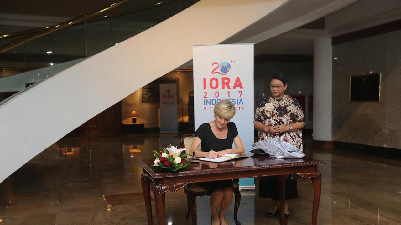 Menlu RI dan Australia bertemu di sela-sela KTT IORA