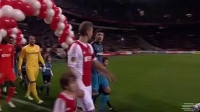 Ajax Taklukan PSV