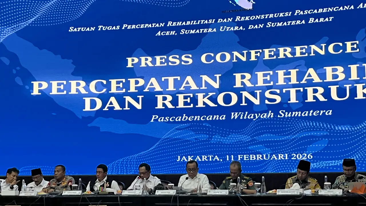 Konferensi pers Percepatan Rehabilitasi dan Rekonstruksi Pascabencana Wilayah Sumatera di Kemendagri, Rabu (11/2/2026) (Liputan6.com/Winda Nelfira)