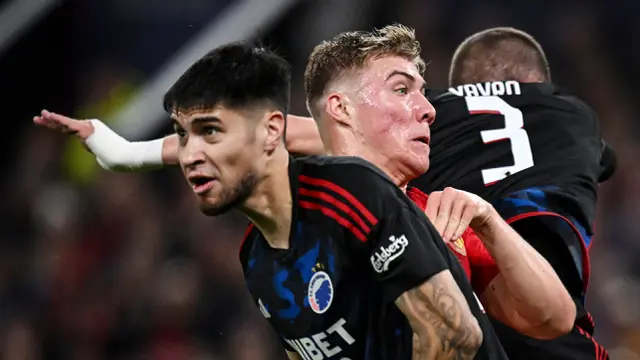 Foto: Aksi Berkelas Kevin Diks di Sepanjang Liga Champions 2023, Pemain Berdarah Maluku Ini Layak Dinaturalisasi