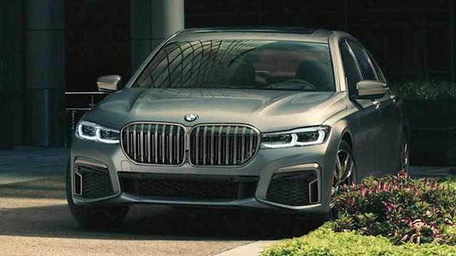 BMW akan perkenalkan seri 7 terakhir yang menggunakan mesin V12 (Carbuzz)