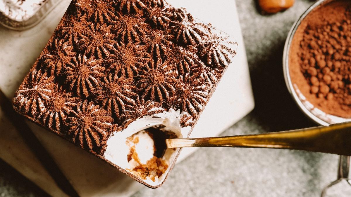 Ingin Coba Hidangan ala Kafe? Ini Dia Resep Camilan Dessert Box Tiramisu yang Praktis Dibuat di Rumah