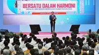 Presiden Jokowi memberi kuliah umum kepada ribuan CPNS periode 2017 (Dok Foto: Setkab.go.id)