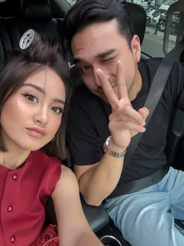 Rambut baru Salshabilla membuat tampil awet muda. [@salshabillaadr]