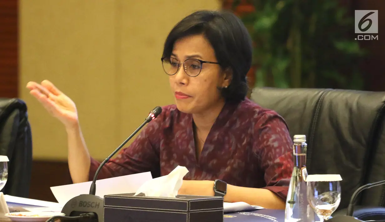 Menteri Keuangan Sri Mulyani saat konferensi pers APBN KiTa Edisi Feb 2019 di Jakarta, Rabu (20/2). APBN 2019, penerimaan negara tumbuh 6,2 persen dan belanja negara tumbuh 10,3 persen. (Liputan6.com/Angga Yuniar)