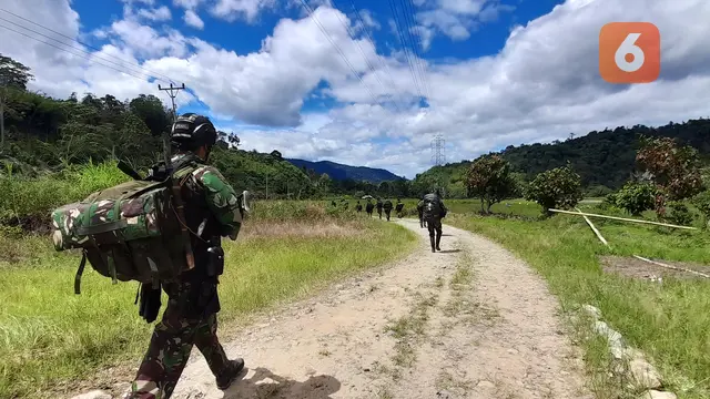 Pasukan TNI yang tergabung dalam Satgas Tinombala