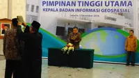 Menteri Perencanaan Pembangunan Nasional (PPN)/Kepala Bappenas, Bambang Brodjonegoro melantik Kepala Badan Informasi Geospasial (BIG), Hasanuddin Zainal Abidin.