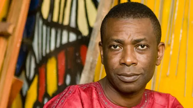 youssou-ndour-131206b.jpg