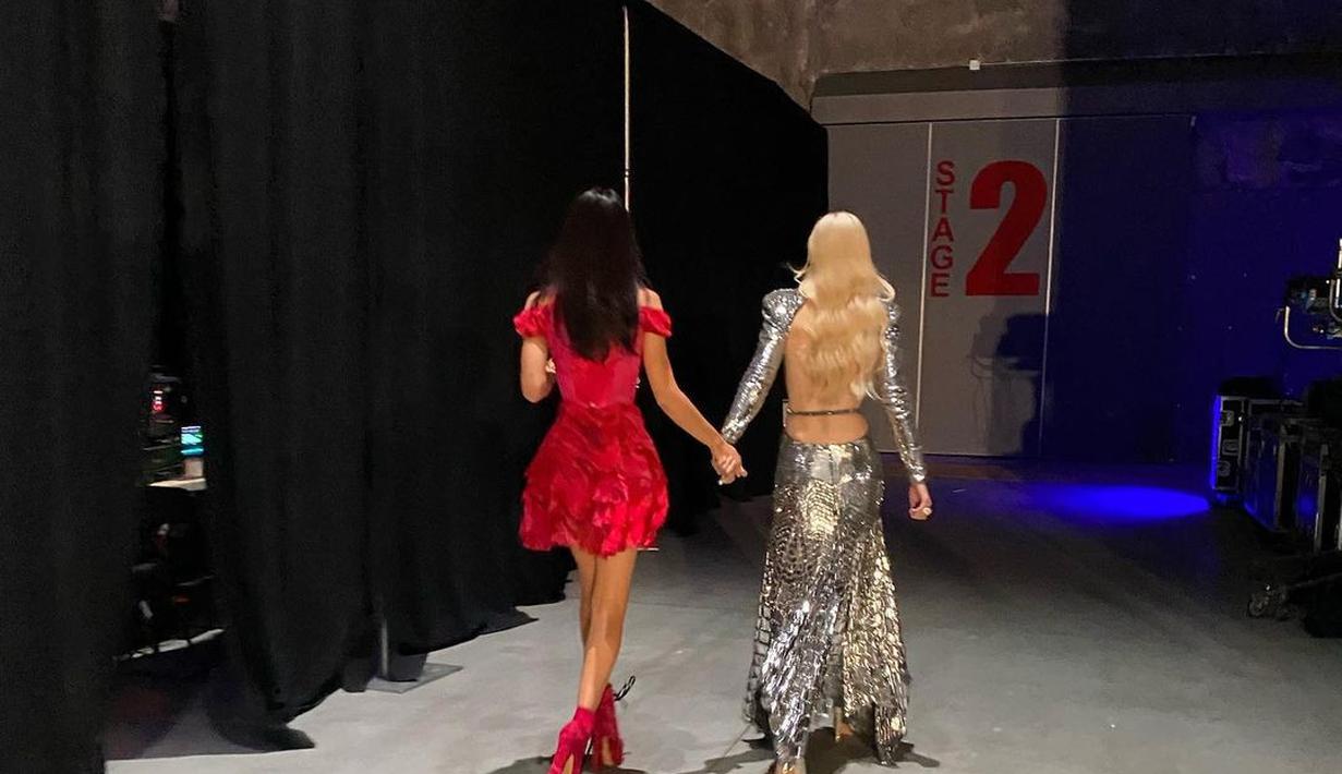 Gigi Hadid dan Bella Hadid. (Instagram/ bellahadid)