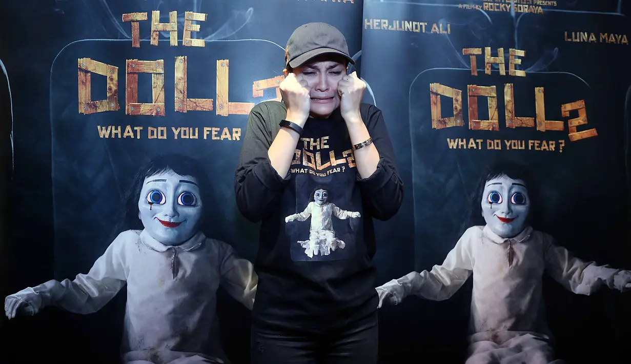 Sebuah tantangan bagi pemeran asal Bali tersebut bermain dalam film horor. Sebagai aktris, ia berusaha untuk membayangkan hal-hal yang bisa menakutkan demi bisa melakoni perannya dalam film horor. (Nurwahyunan/Bintang.com)