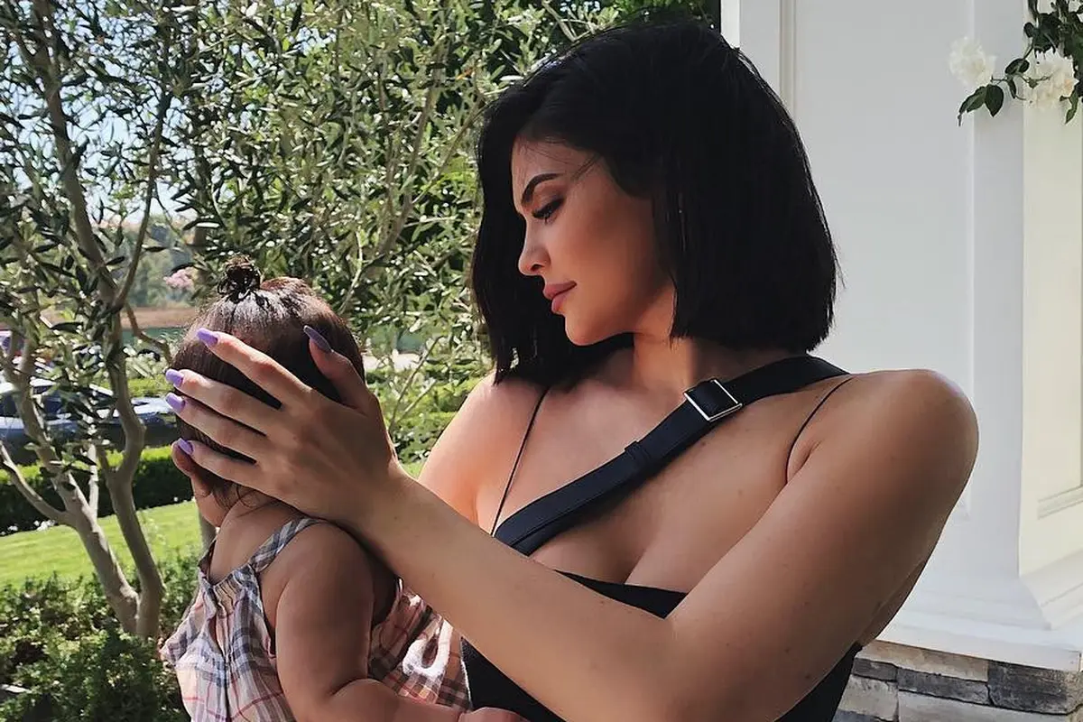 [Bintang] Kylie Jenner