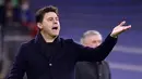 Reaksi pelatih Paris Saint-Germain Mauricio Pochettino selama liga kedua babak 16 besar Liga Champions UEFA antara Real Madrid CF dan PSGdi stadion Santiago Bernabeu di Madrid pada 9 Maret 2022. (Foto oleh JAVIER SORIANO / AFP)