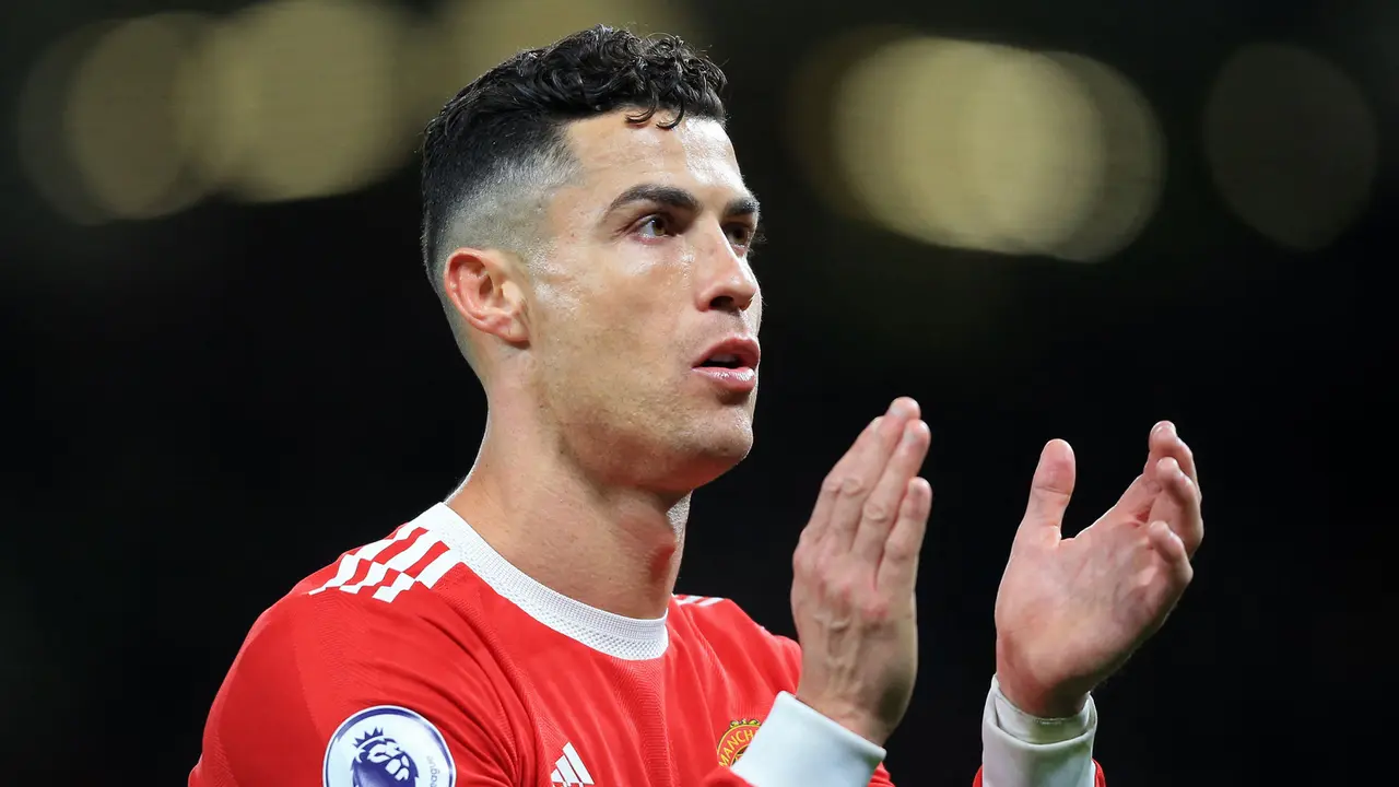 Foto: Aksi Cristiano Ronaldo saat Bawa Manchester United Selamat dari Kekalahan atas Chelsea di Liga Inggris