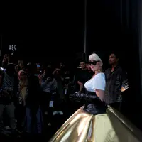 Agnes Monica dalam acara LAKMÉ Trend Gala. (Sumber foto: Daniel Kampua/Bintang.com)