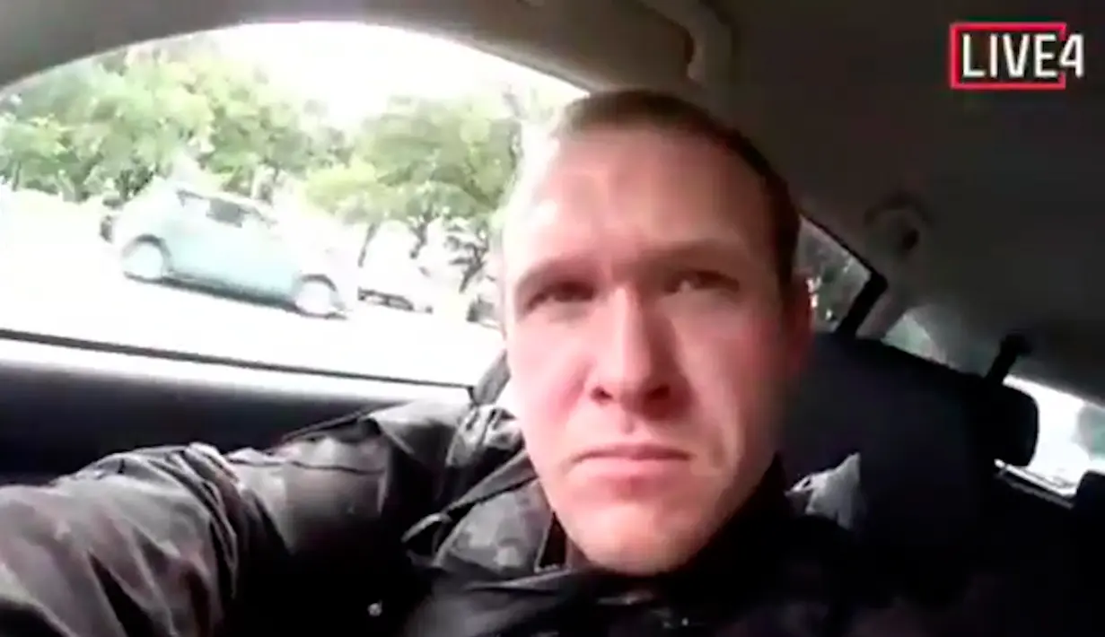 Wajah Brenton Tarrant terduga pelaku penambakan di Christchurch, Selandia Baru, Jumat (15/3). Warga Australia berusia 28 tahun tersebut melepaskan tembakan secara brutal ke dua masjid di Christchurch. (AP Photo)