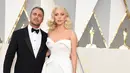 Gaga mengunggah sebuah foto di Instagramnya, dimana ibunya dan Taylor sedang berdiri berdampingan. Lantaran foto tersebut, fansnya pun berharap keduanya kembali bersama. (AFP/Bintang.com)