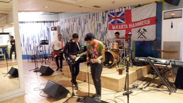 Jakarta Hammers, kelompok suporter West Ham United di Indonesia