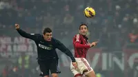 Bek Tengah Milan Curhat Soal Posisi Barunya