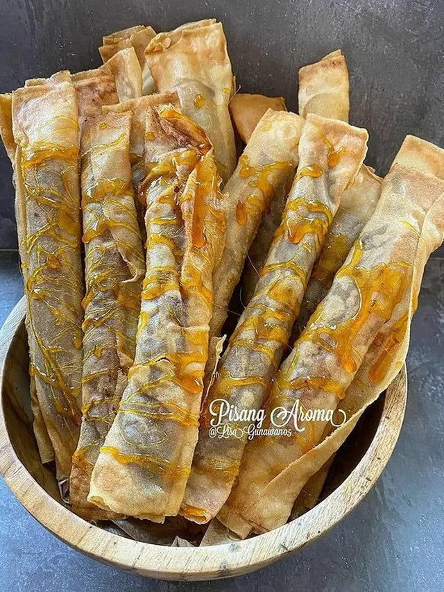 Sepiring keju pisang cokelat aroma