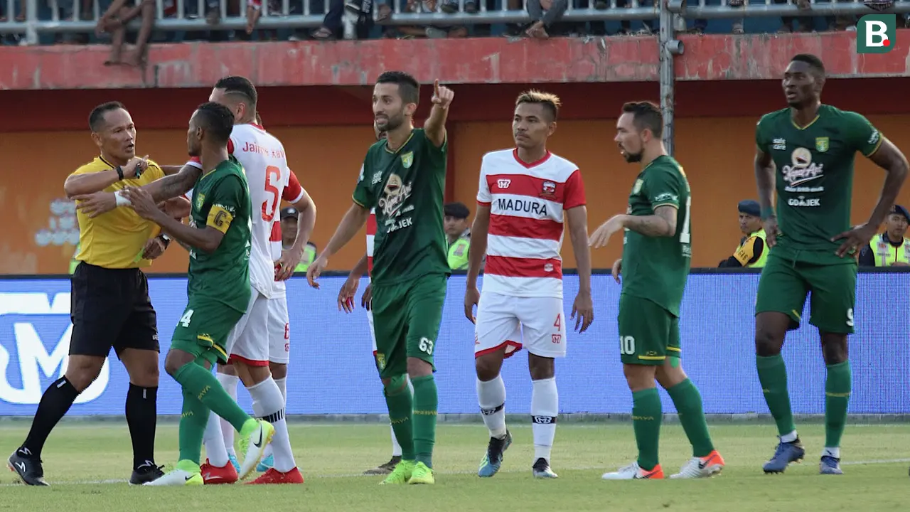 Madura United vs Persebaya Surabaya
