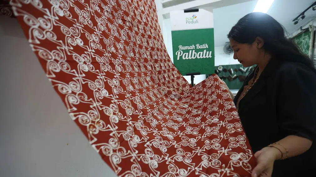 Melestarikan Budaya Batik di Rumah Batik Palbatu