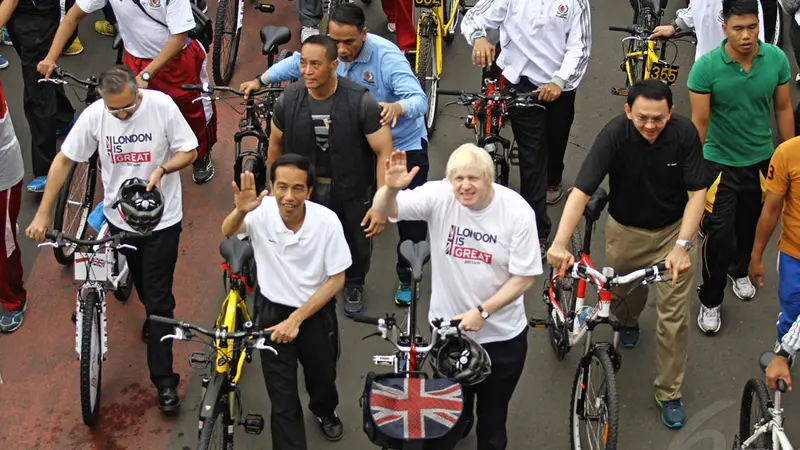 Presiden Jokowi Bersepeda Bareng Wali Kota London