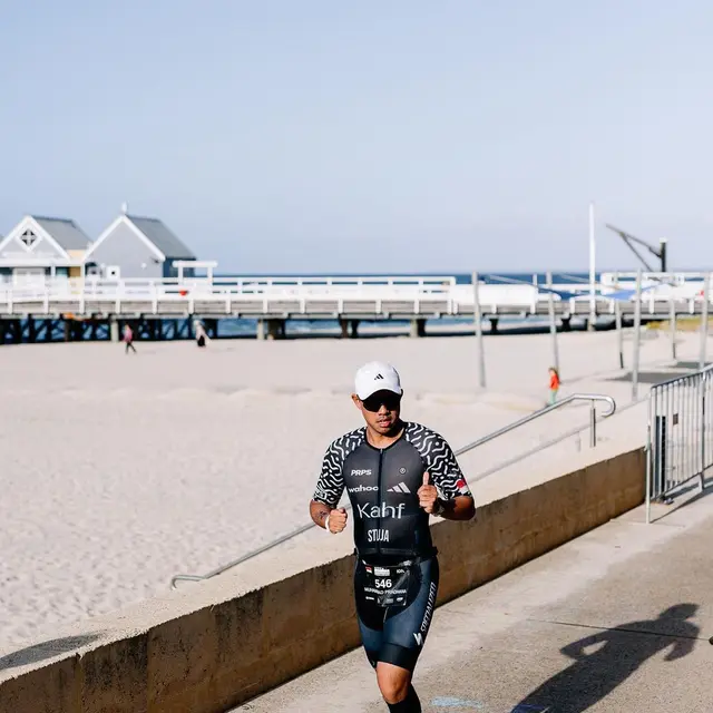 10 Potret Ditto Percussion Ikut Ironman Triathlon di Australia, Bangga Banget