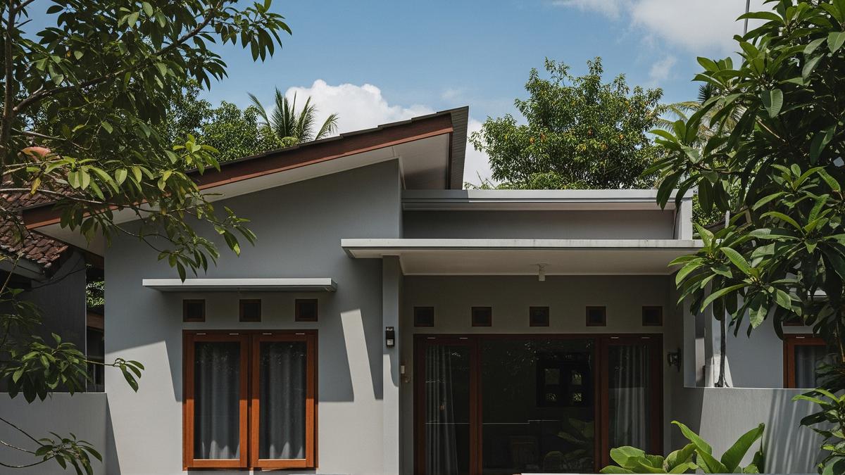 8 Inspirasi Gambar Rumah yang Sederhana di Lahan Sempit, Solusi Hunian Efisien di 2025