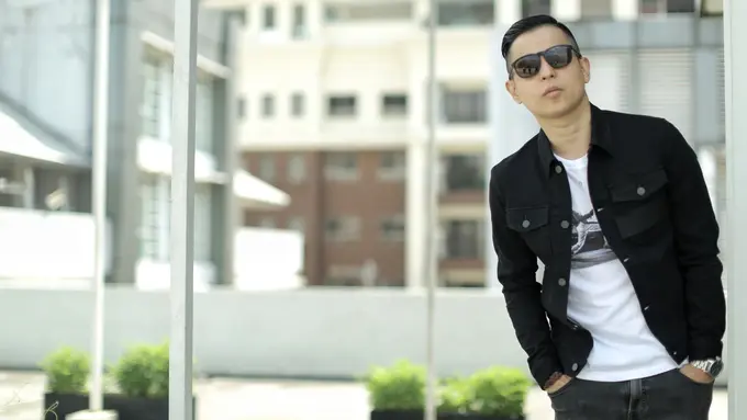 [Bintang] Ernest Prakasa