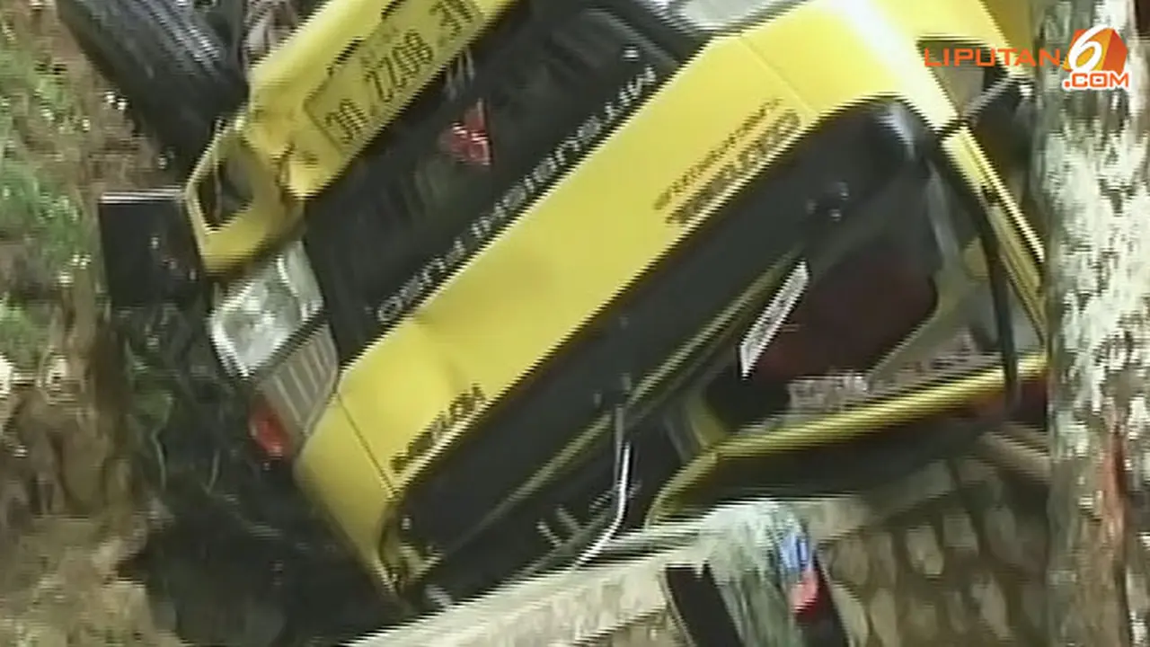 Truk Masuk Jurang (Liputan6 TV)